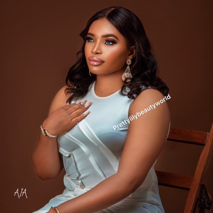 Court Bridal Makeup
